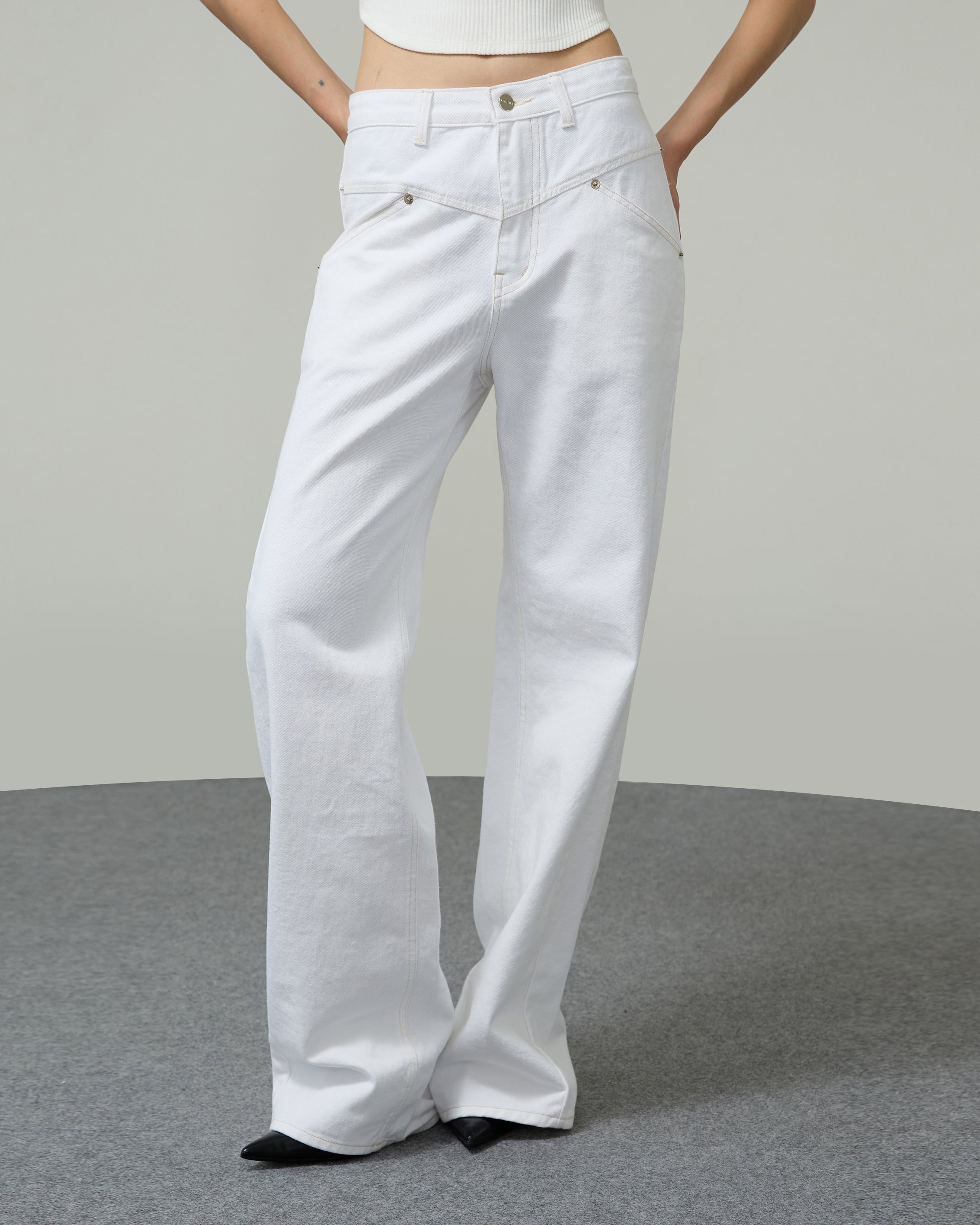 YOKE JEANS PF25 (Mid-High Rise)