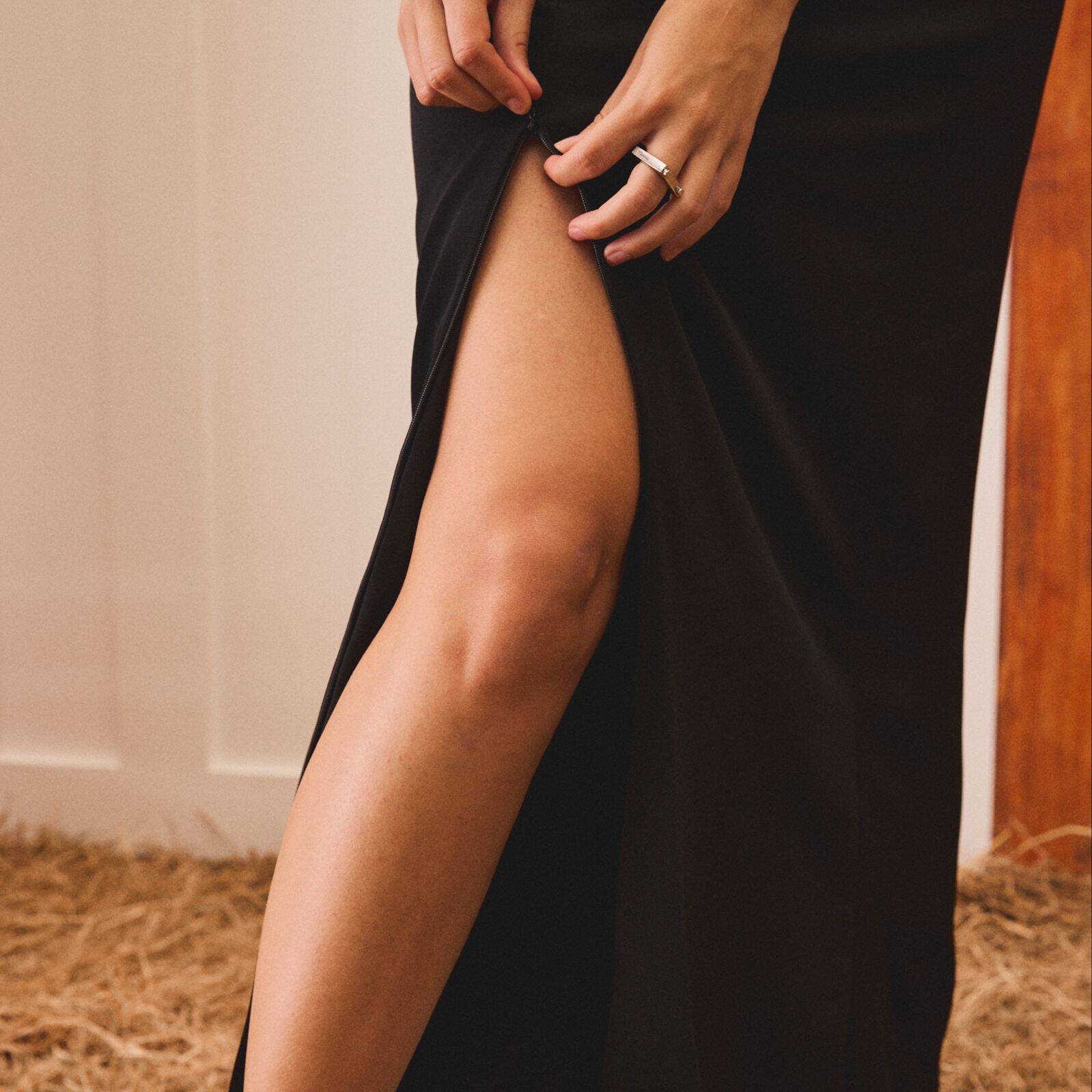 SKIRT PF24 Low-Rise Invisible Zipper