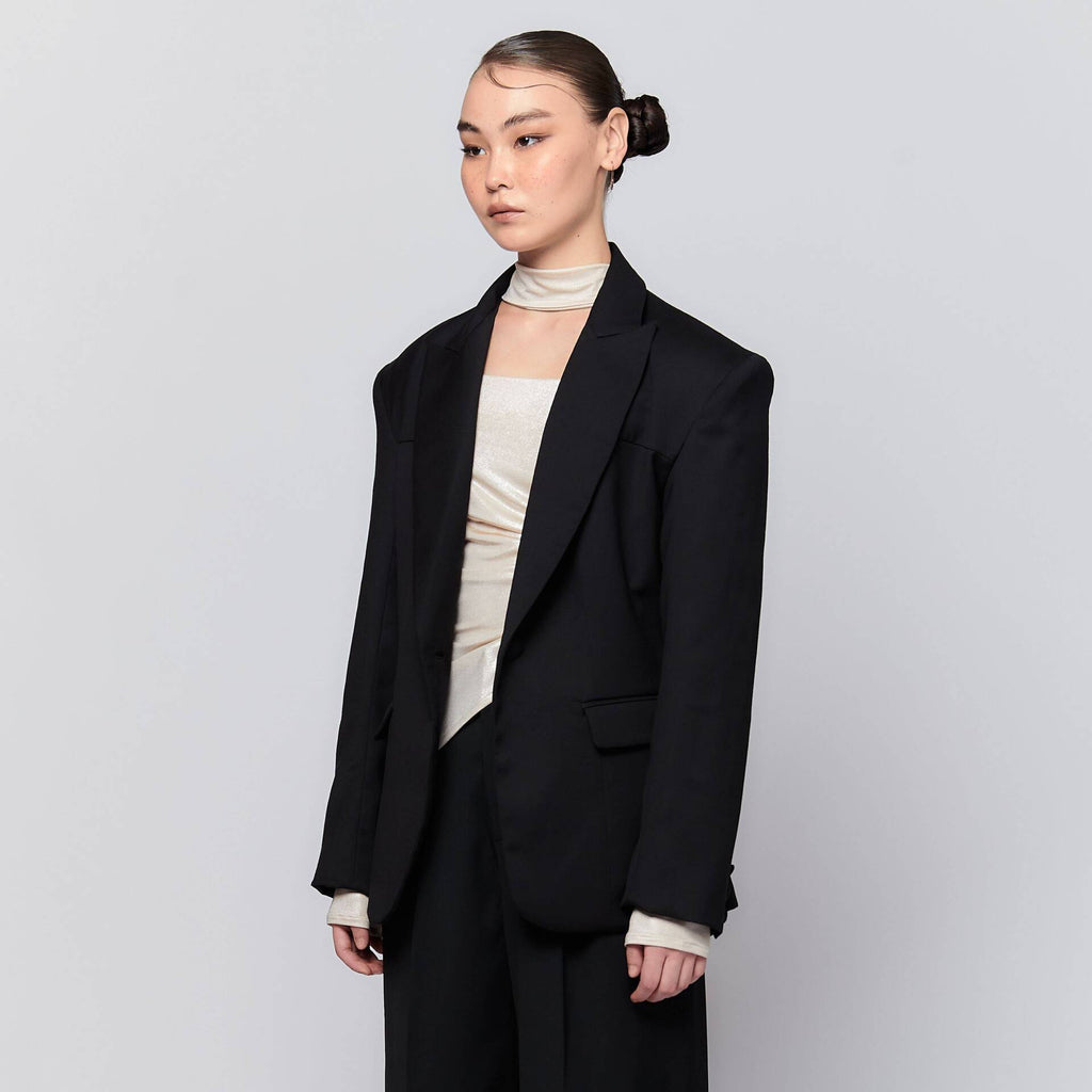 BLAZER FW23 Overstated Shoulders, Body Slim-Fit Black