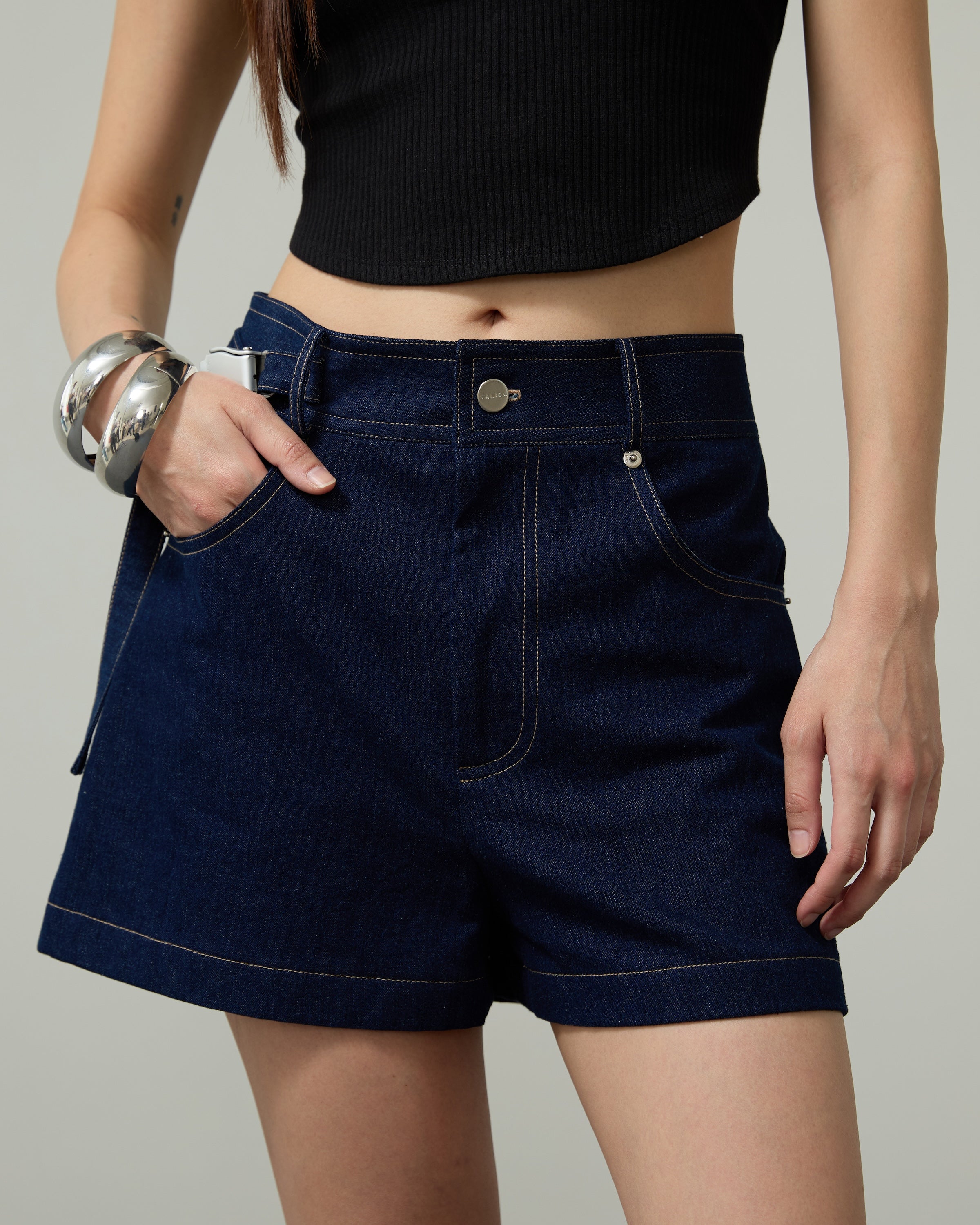 SHORTS SS26 BUCKLE CANVAS