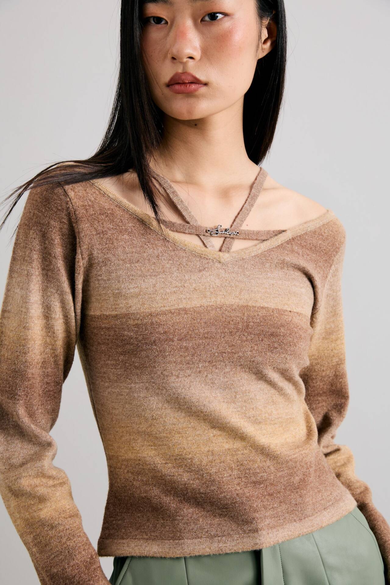 OMBRE OFF-THE-SHOULDER KNIT OTS TOP (100% Wool)