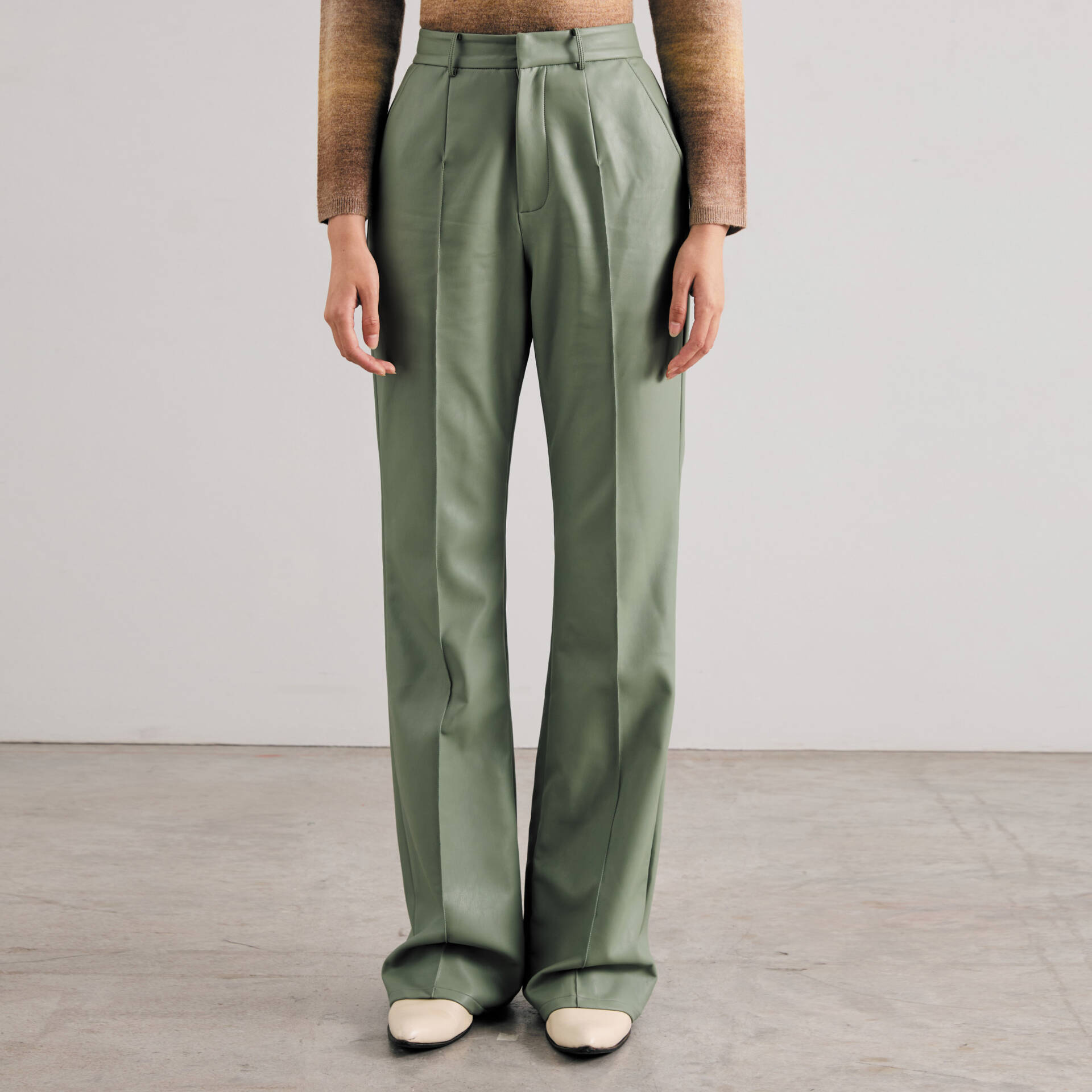PANTS FW24 Flare High Waist Pistachio Vegan Leather