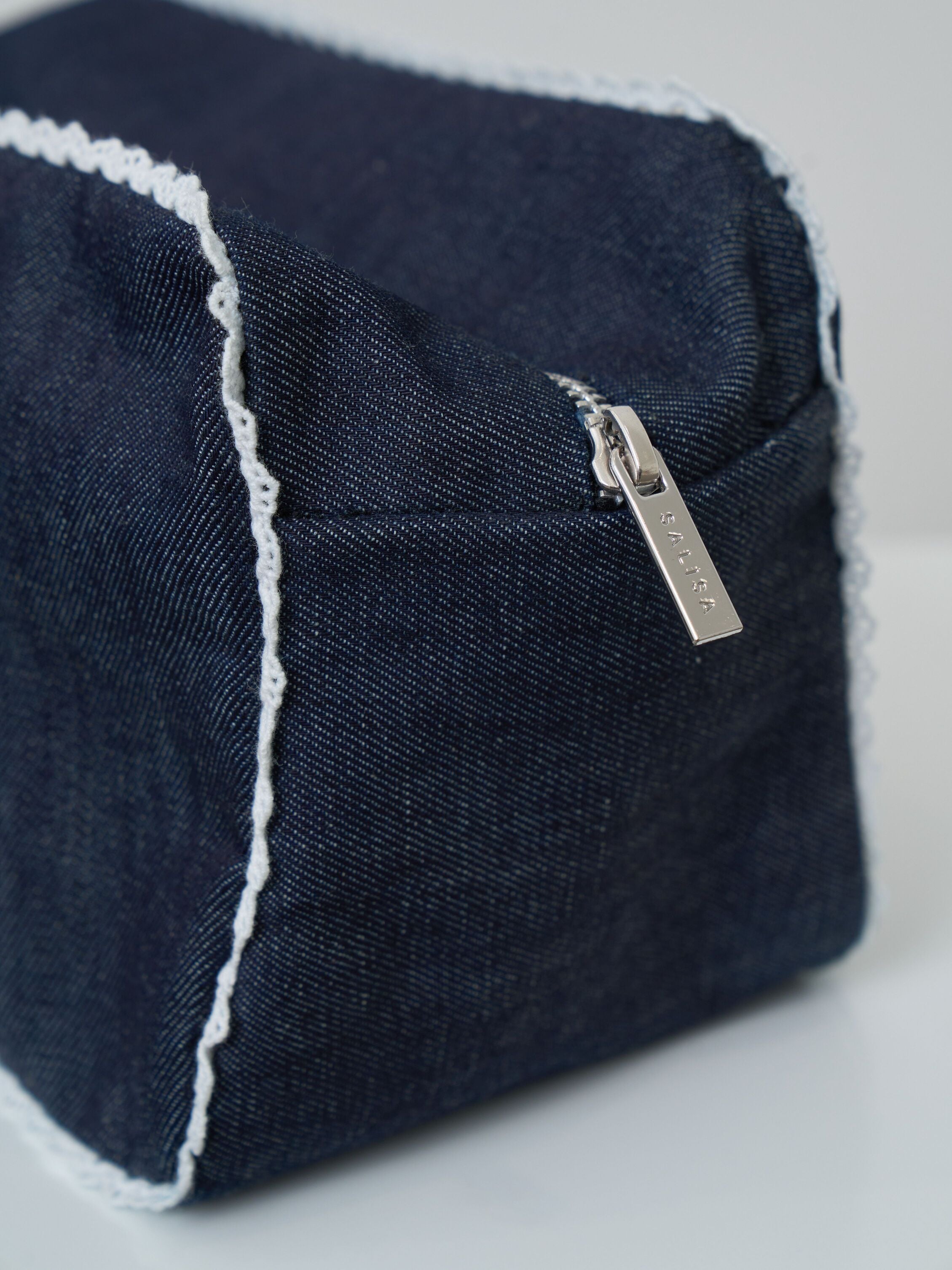 MN DENIM POUCH FW26