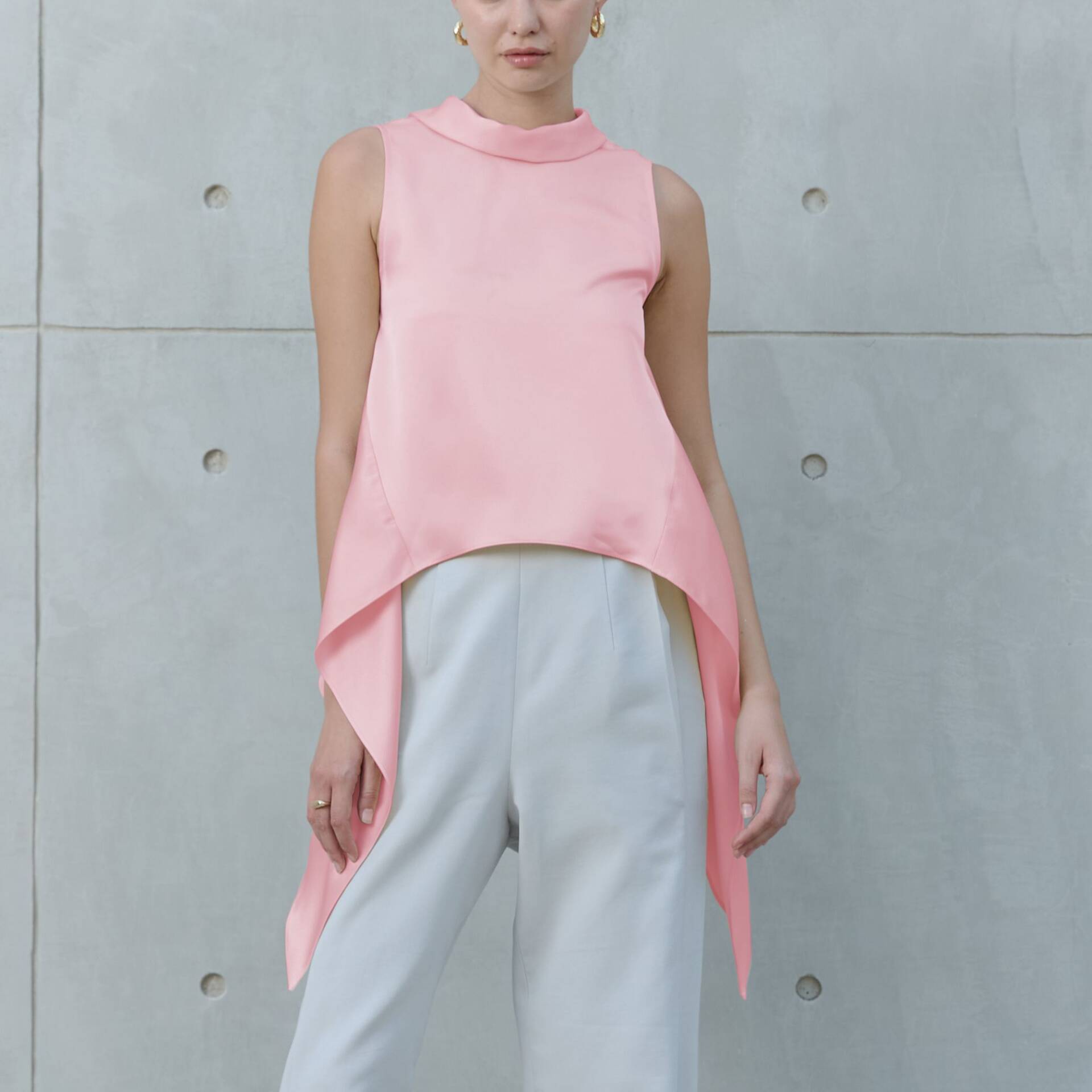 COLLAR BUTTERFLY TOP (Strap hang at back/around the neck)