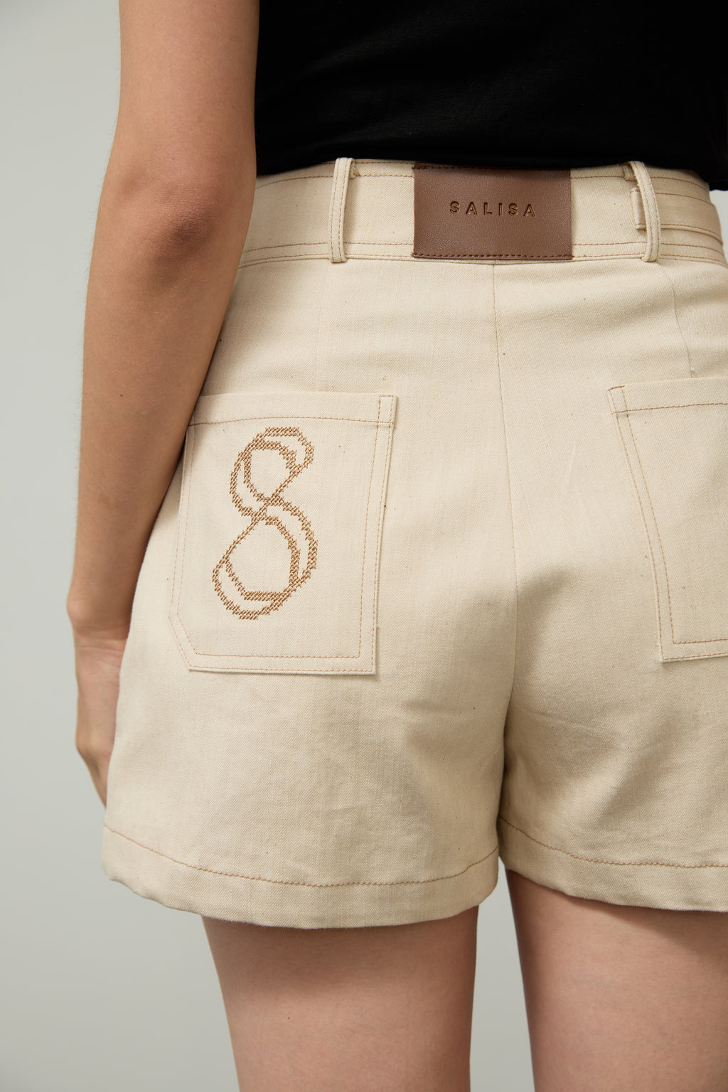 SHORTS SS26 BUCKLE CANVAS