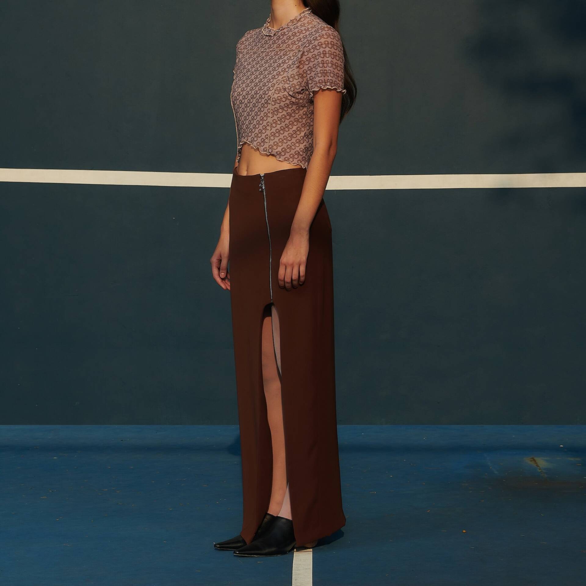 SKIRT SS24 Curve Slit with Zipper