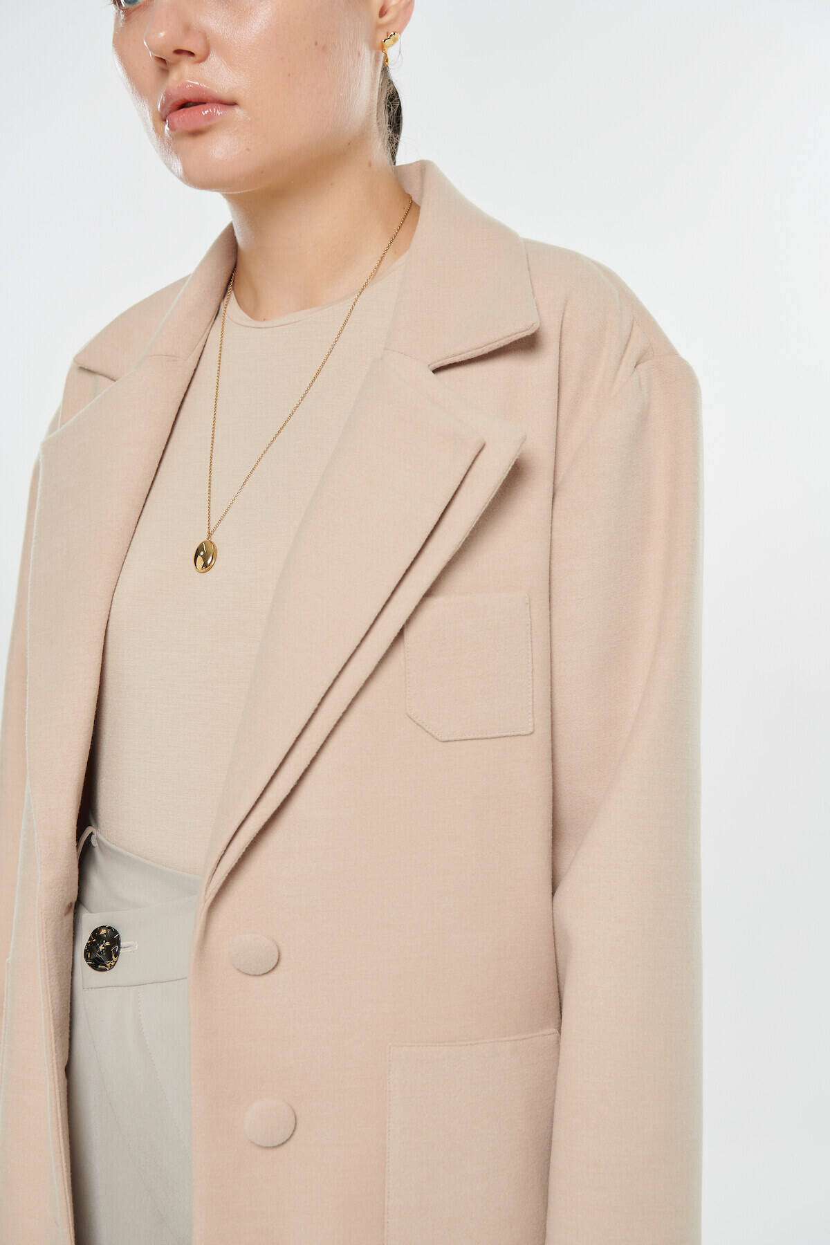 COAT Wool Ivory Double Lapel