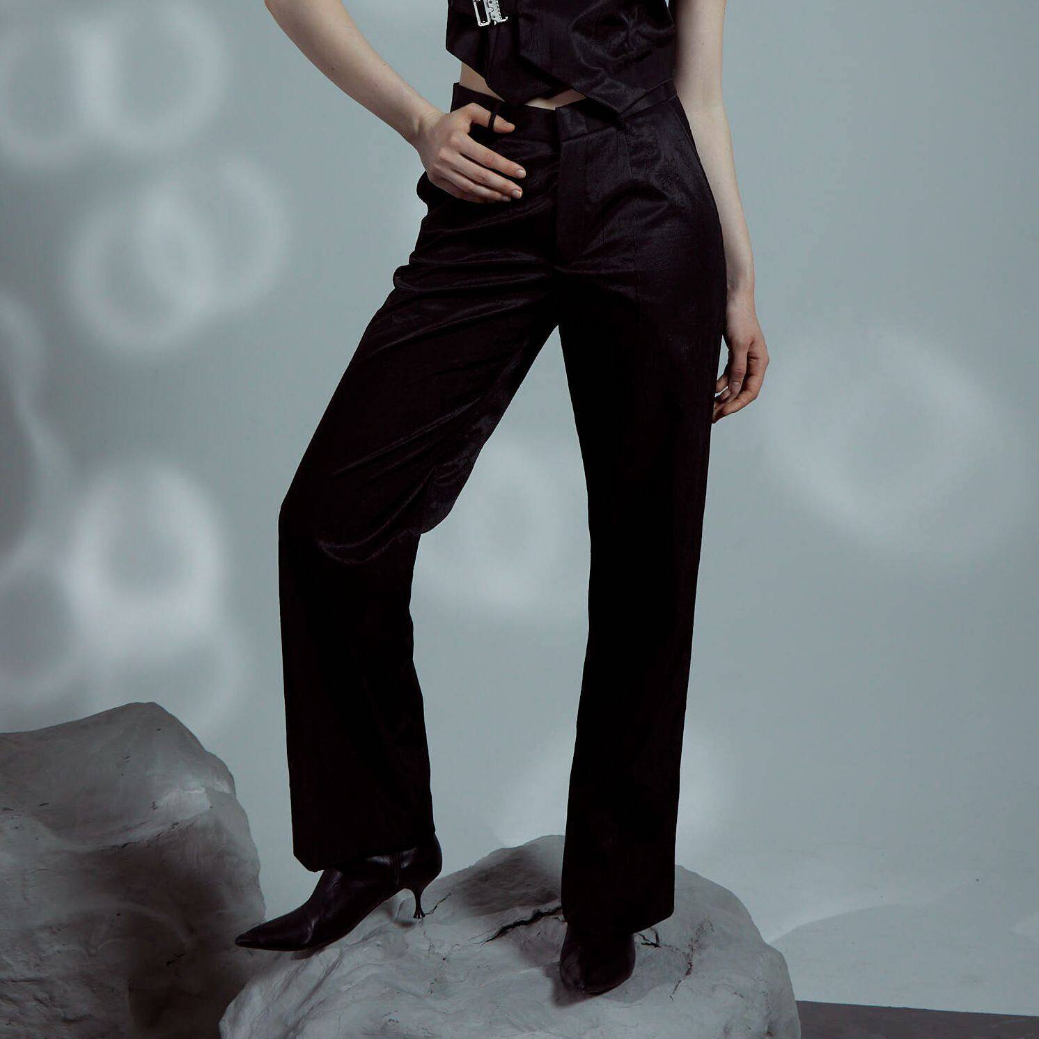 PANTS V Black Granite (low-mid rise waist)