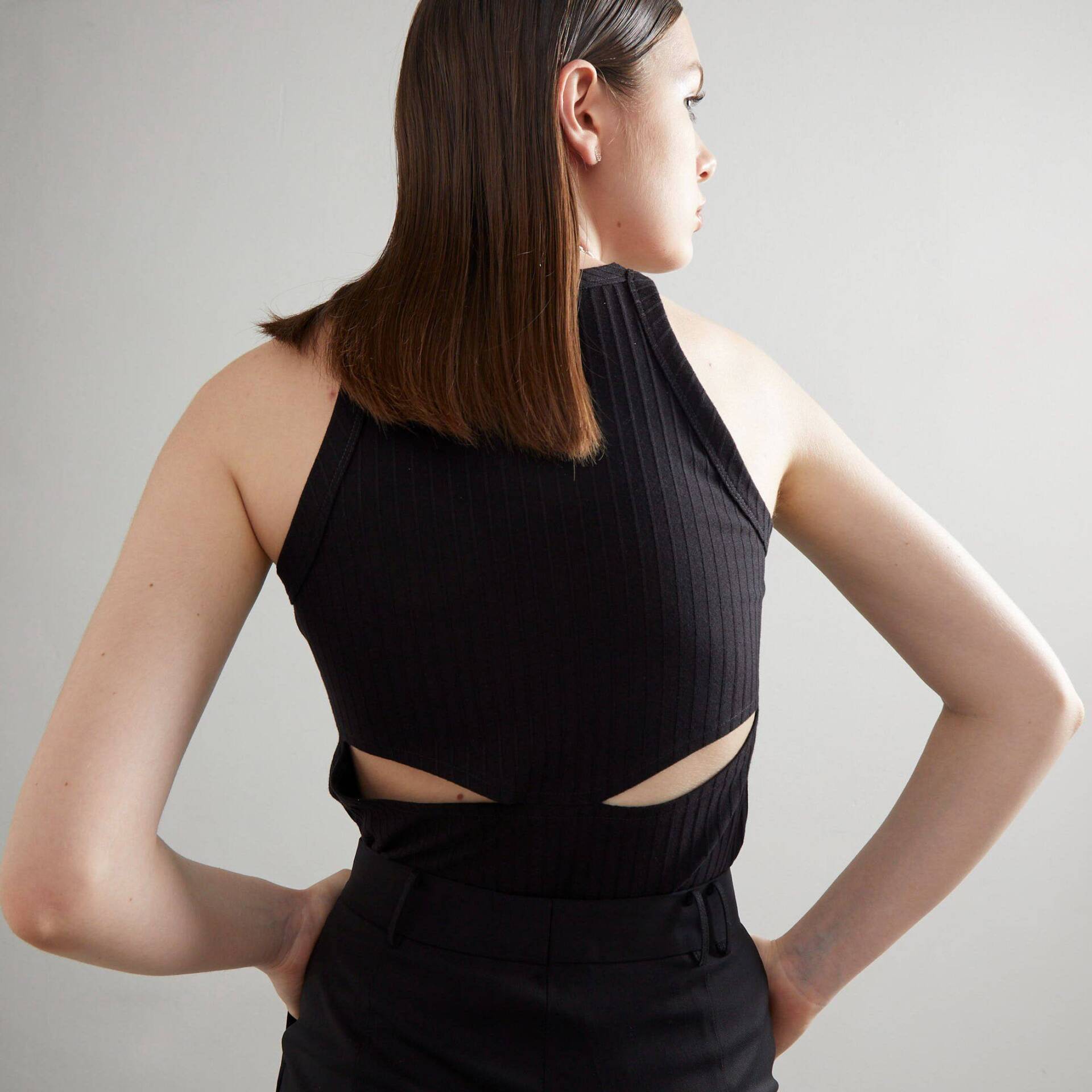 TANK PF23 Top Back Slit Black
