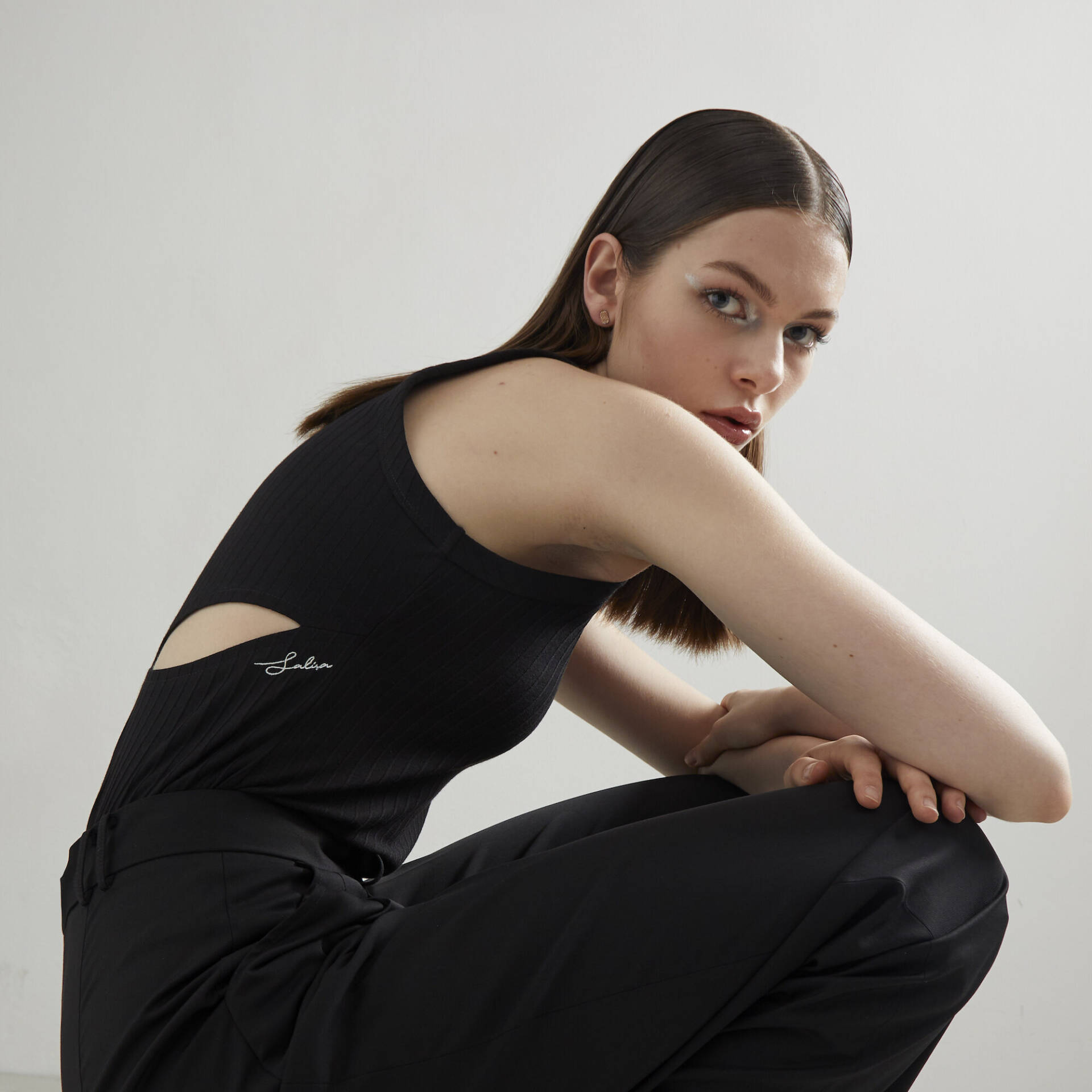 TANK PF23 Top Back Slit Black