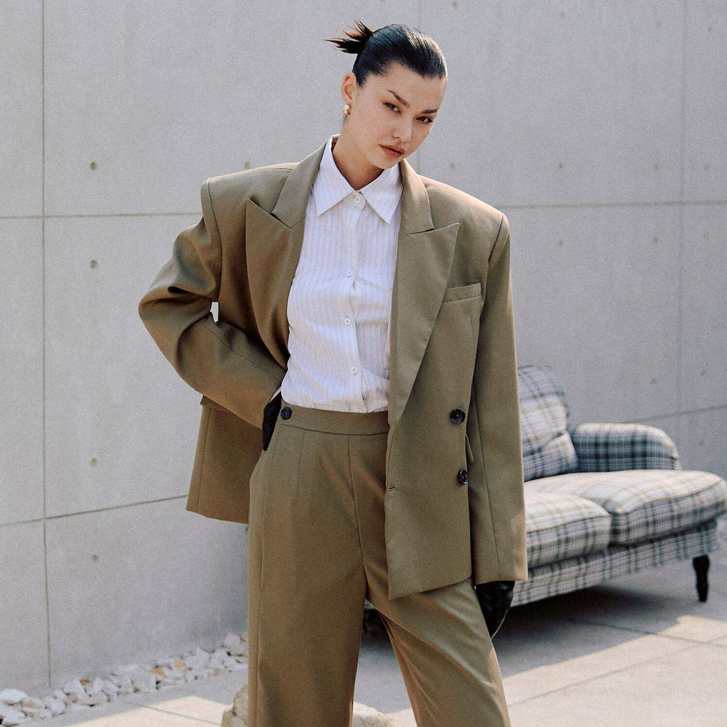 Oversized BLAZER SS25 Wool Double-Breasted, Padded Shoulders