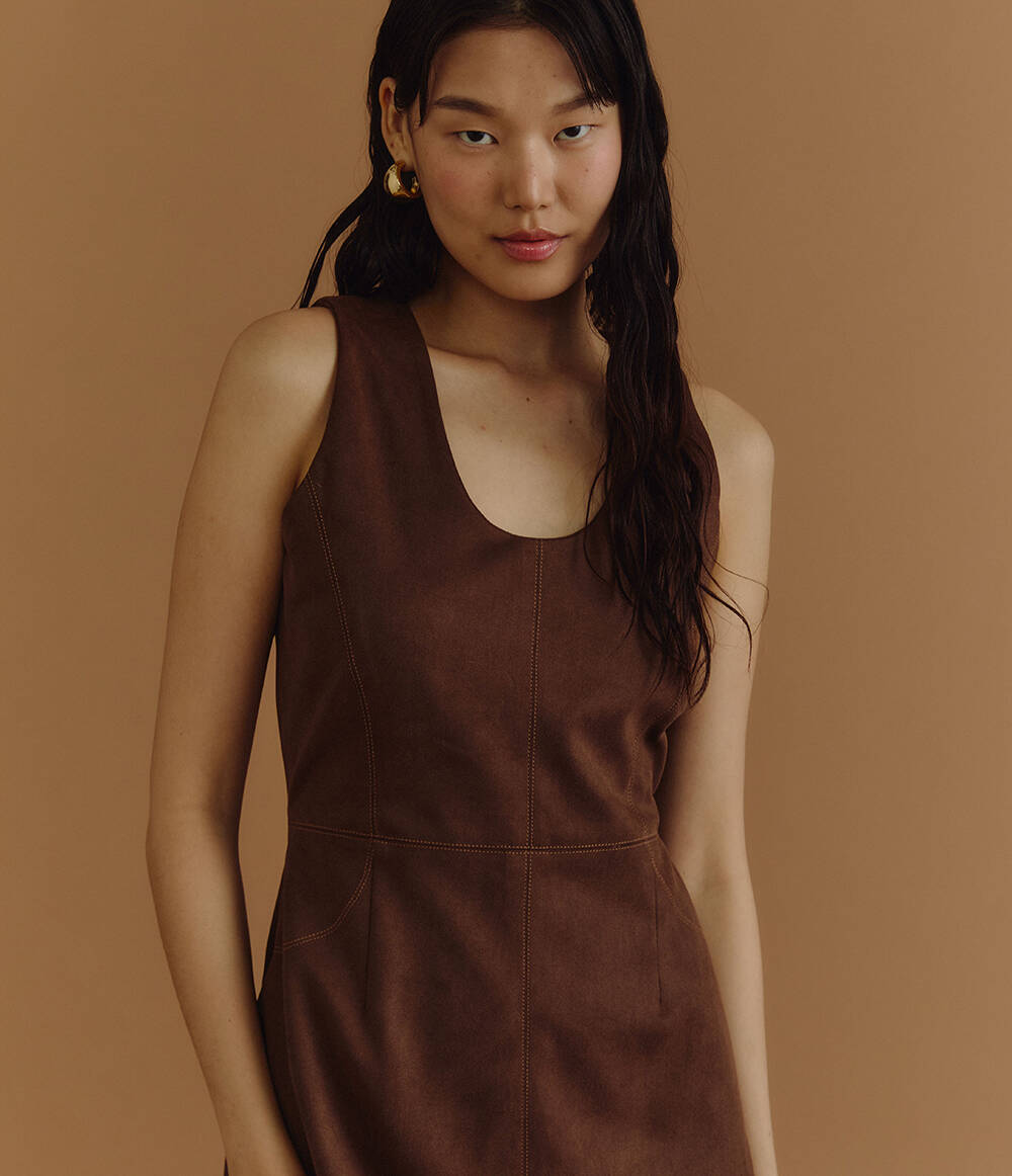 U-NECK DRESS PF25 Brown Vegan Suede