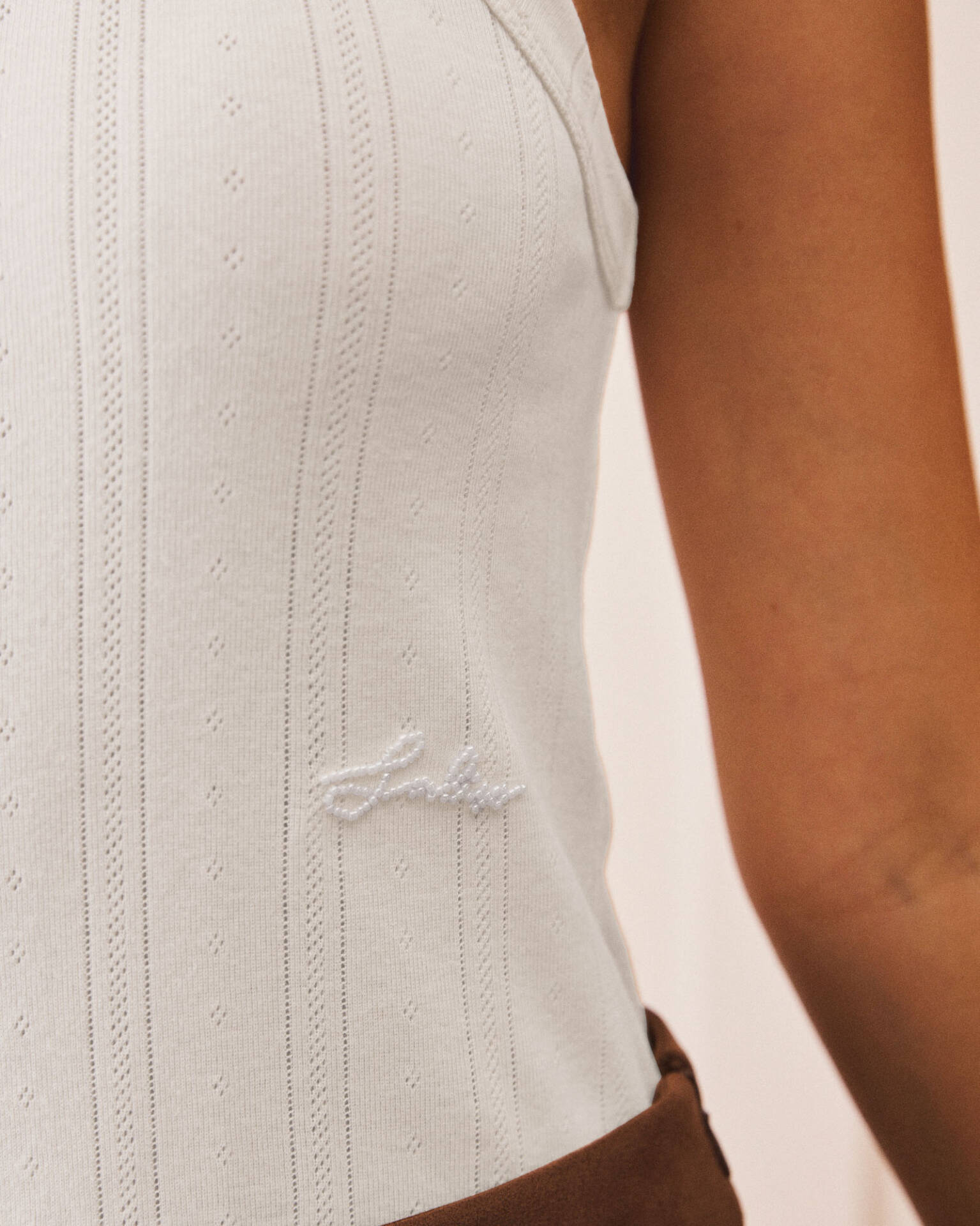 TANK PF24 Pearl Logo White