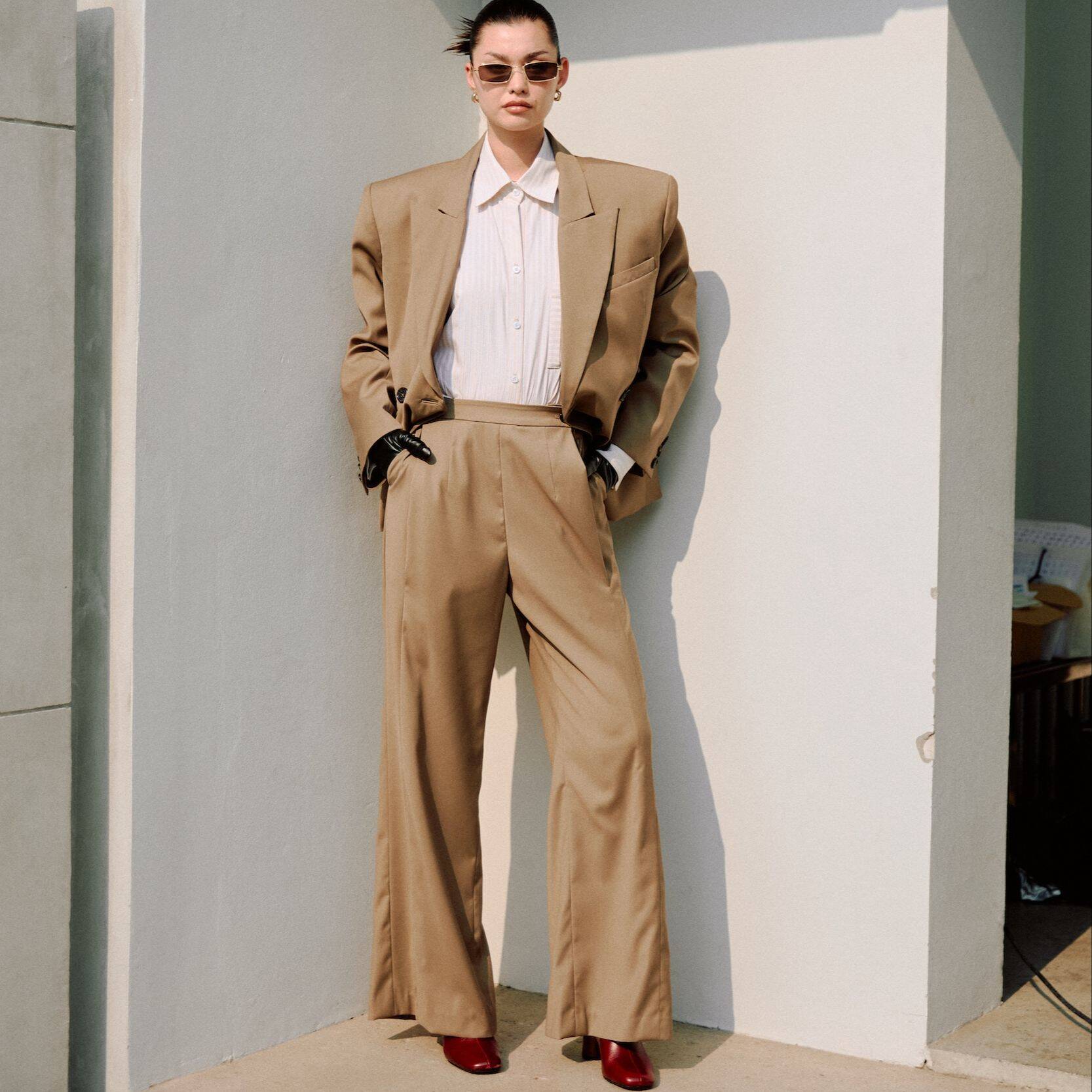 PANTS SS25 BUTTON Pleated (Adjustable Waist) Taupe Wool