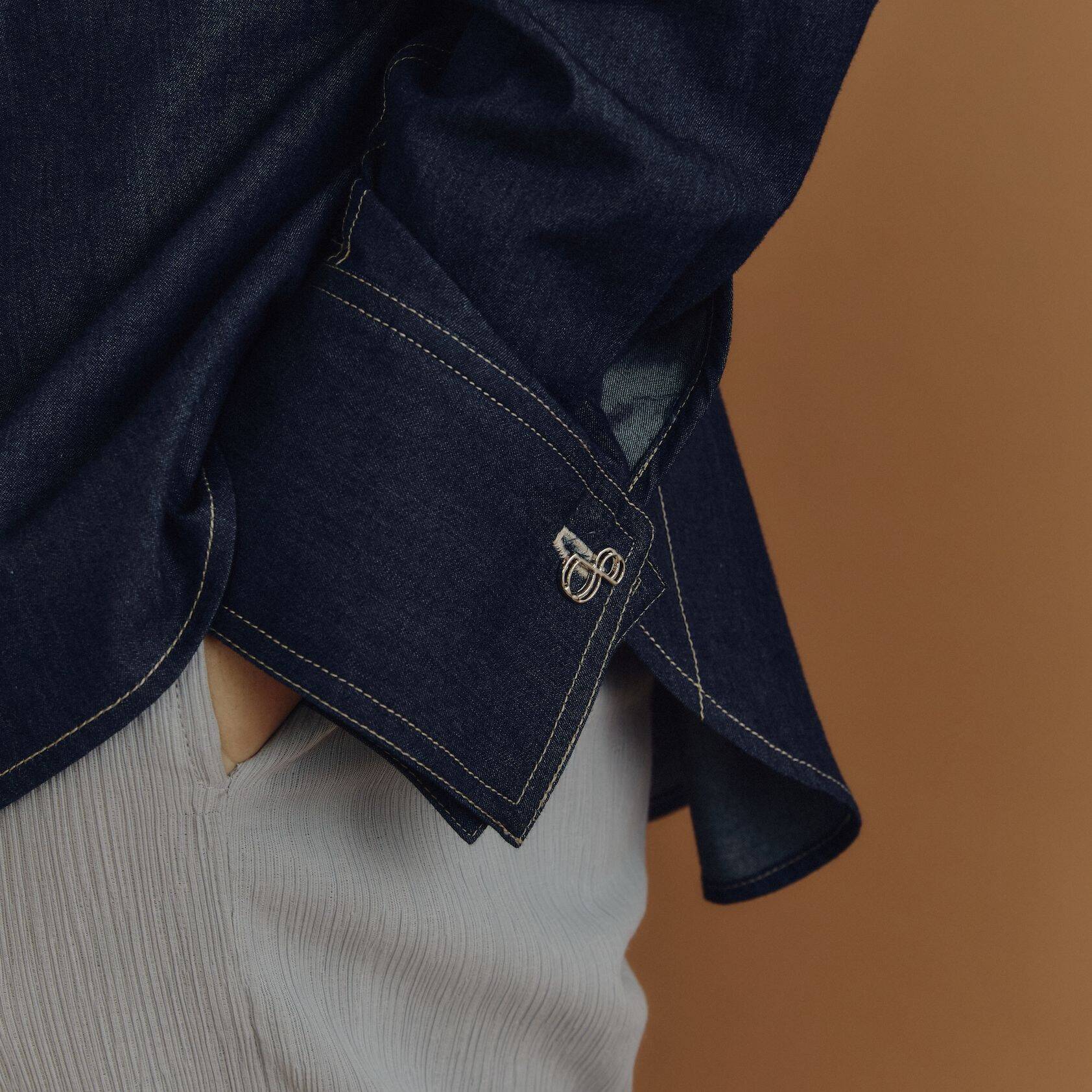Oversized SHIRT BUTTON Lightweight Denim Cotton (Back Adjustable Button)