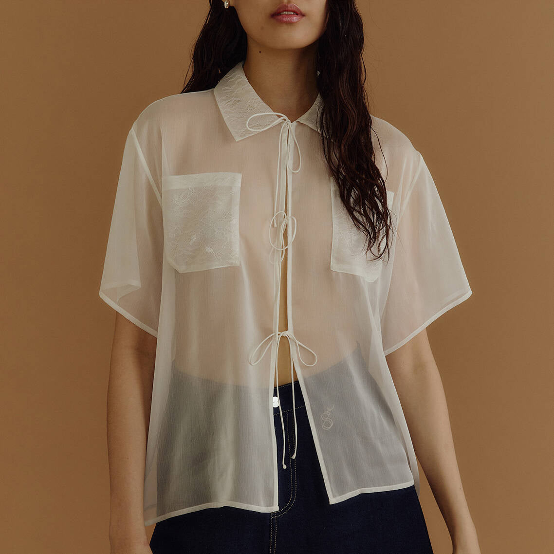 SHEER SHIRT PF25 LACE DETAILS