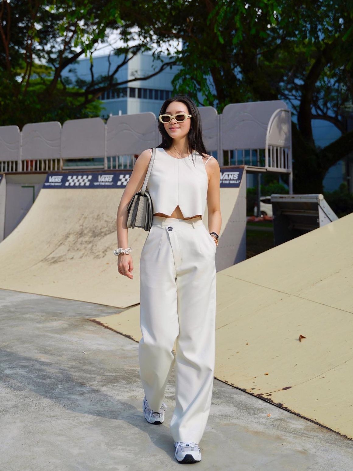 P16 overlap high waist